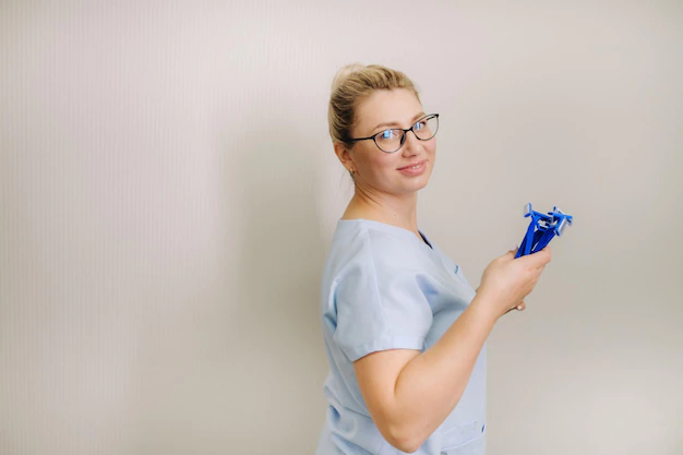 7 raisons pour lesquelles vous devez arrêter de vous raser et opter pour l’épilation au laser a Lyon