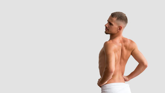 Se débarrasser des poils gênants du dos avec la thérapie au laser à Villefranche et Lyon